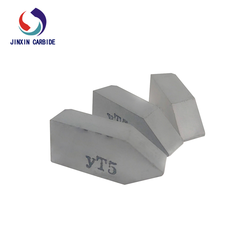 Inserts brasés en carbure de tungstène YT5 C120 pour outils de tournage de tour