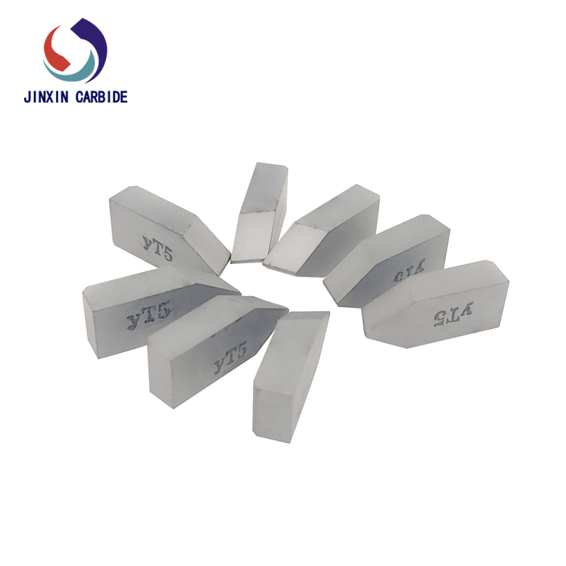 Inserts brasés en carbure de tungstène YT5 C120 pour outils de tournage de tour