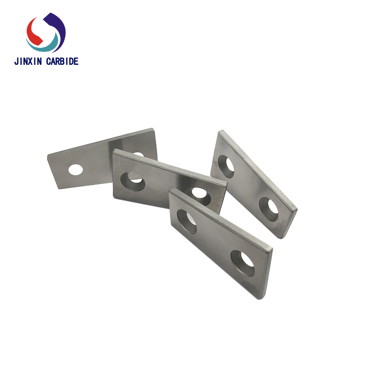 Inserts indexables de tailles personnalisées pour les fabricants de menuiserie