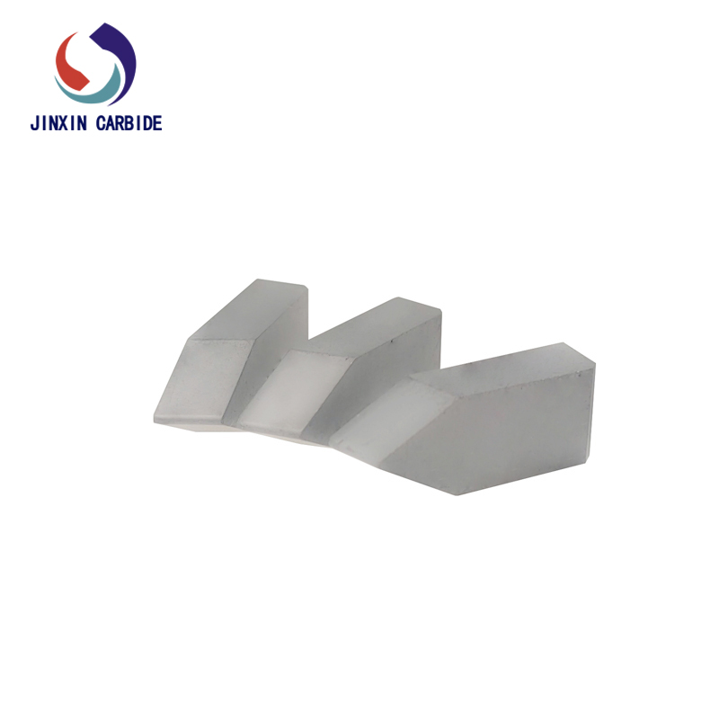 Inserts brasés en carbure de tungstène YT5 C120 pour outils de tournage de tour